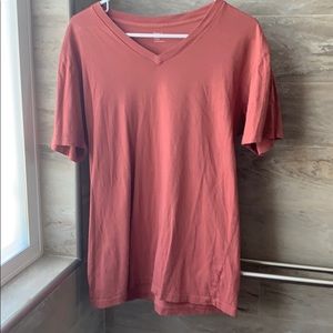 GAP v neck